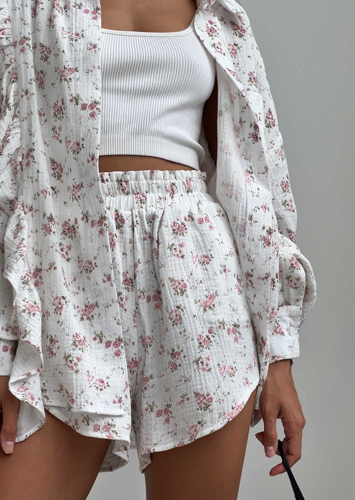 Hemd und Shorts mit Blumenprint