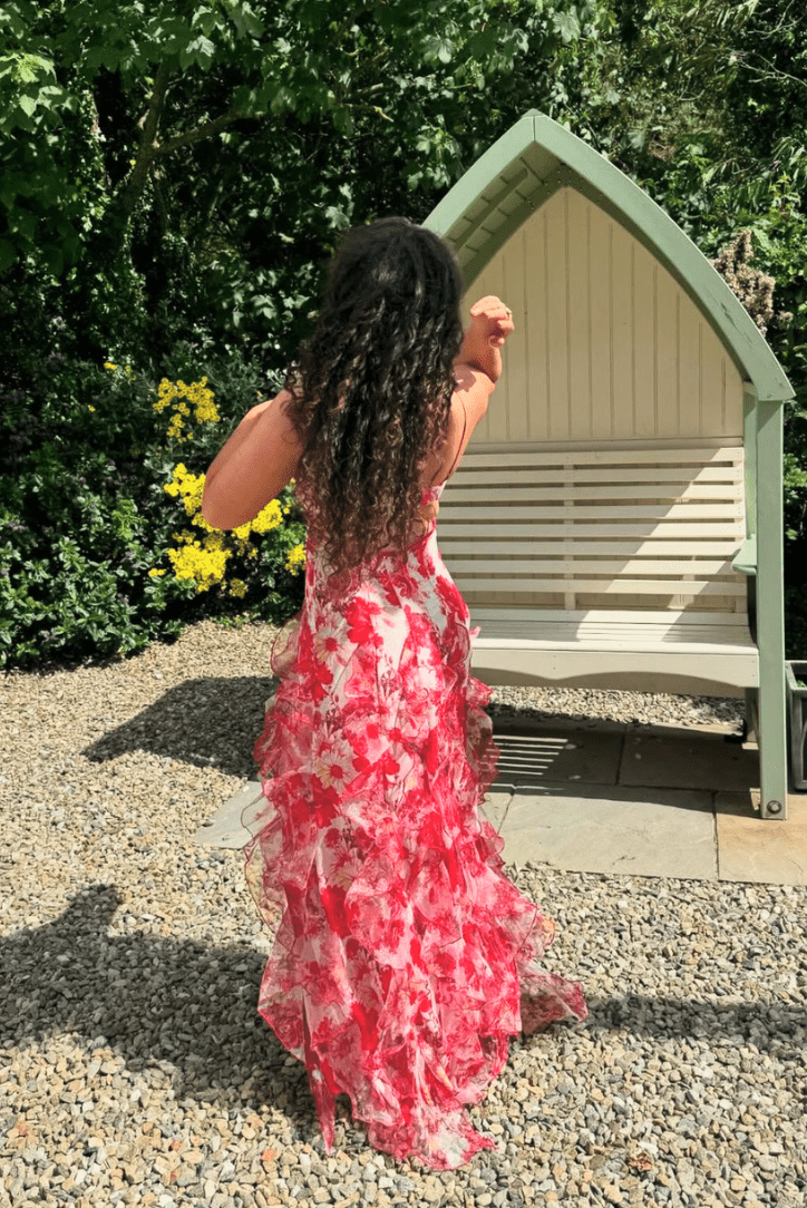 Langes Kleid mit Blumenmuster