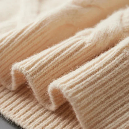 Strukturierter Kaschmirpullover mit eleganter Note